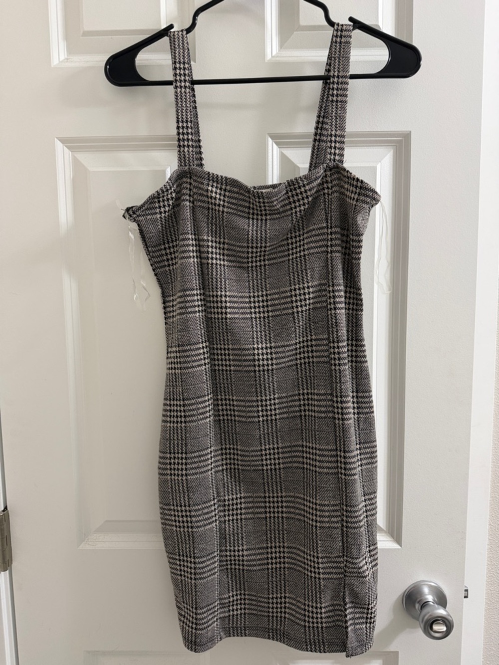 Heart Hips Black and White Plaid Sheath Midi Dress